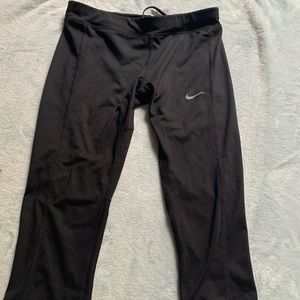 Nike capri leggings